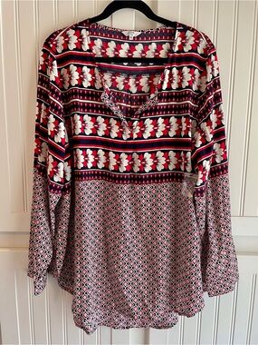 crown & ivy Red White Navy Mixed-Print Long-Sleeve Tunic Blouse